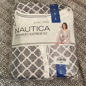Size Large Women’s Pajamas